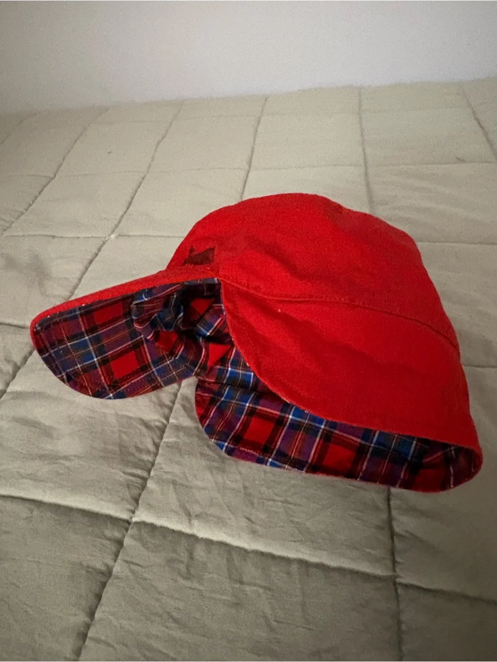 New without tags, Crazy 8 plaid/red hat for toddlers, size 4T-5T